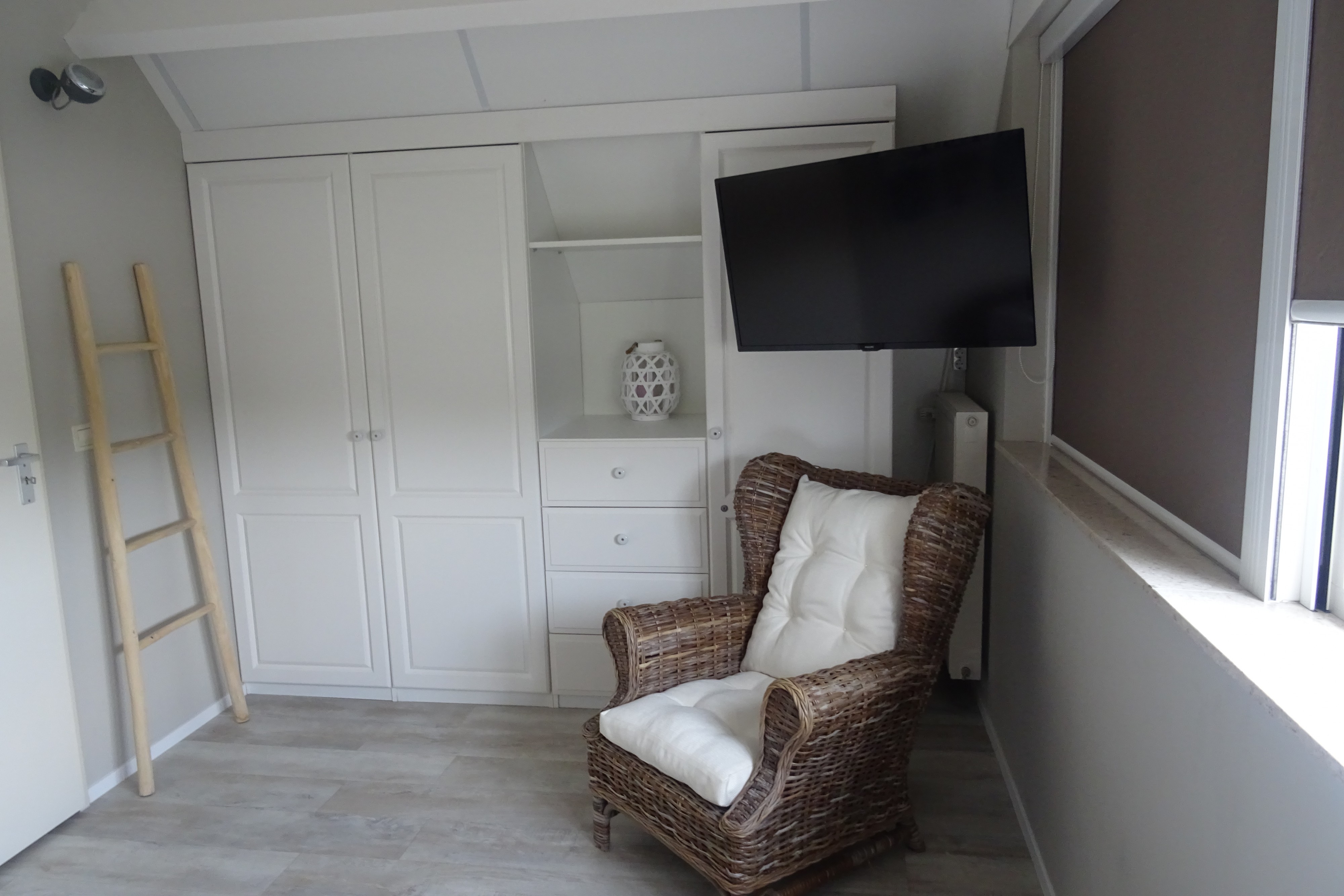 slaapkamer-1-met-stoel